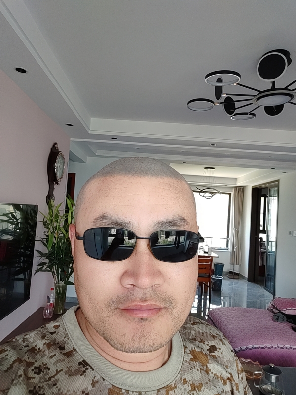 涛涛手写的第一张照片--咸阳相亲服务中心
