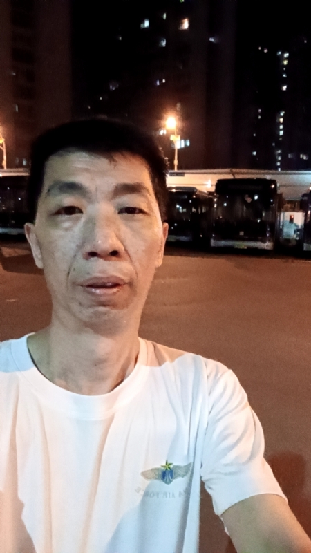 小丑的第一张照片--咸阳相亲服务中心