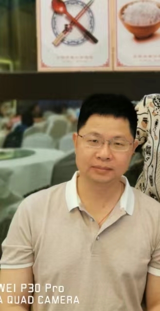 车che的第一张照片--咸阳相亲服务中心