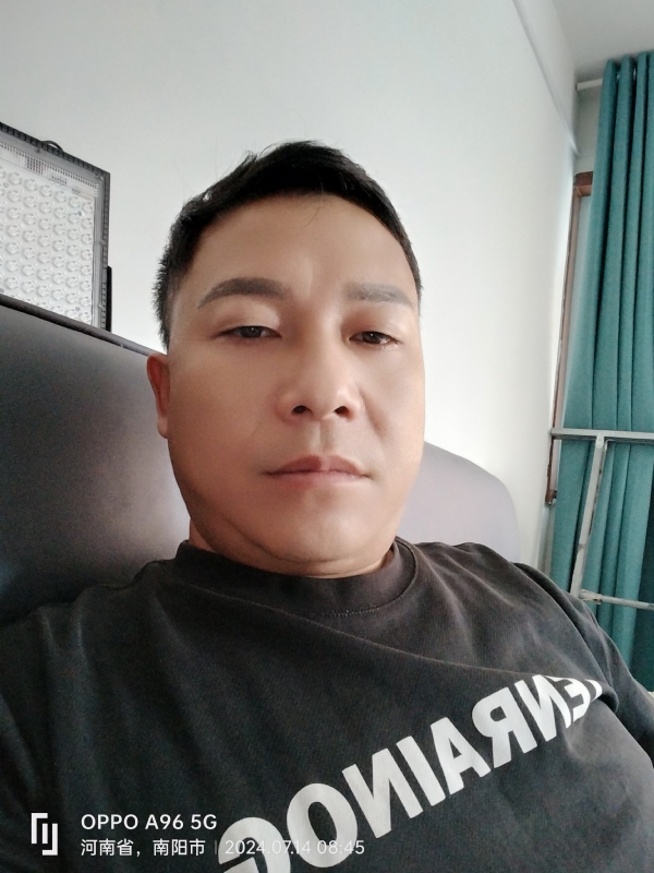 楚辞的第一张照片--咸阳相亲服务中心