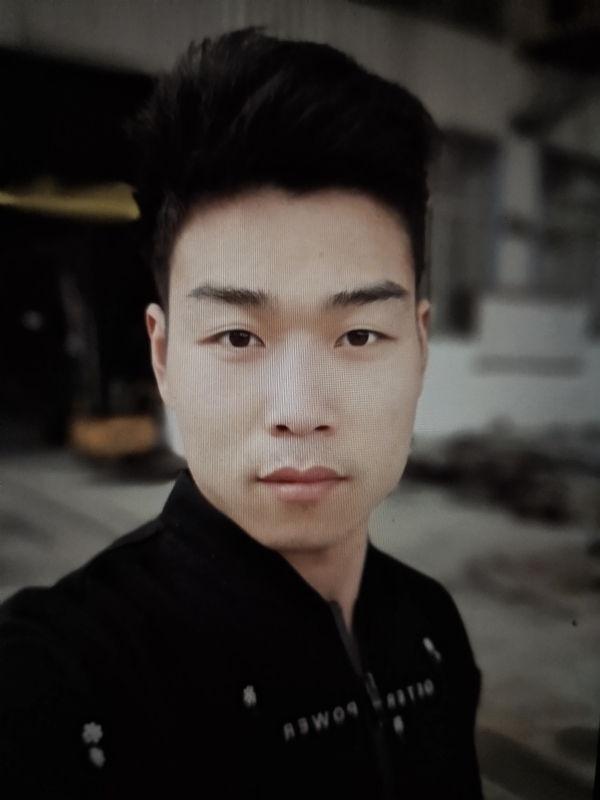 小风的第一张照片--咸阳相亲服务中心