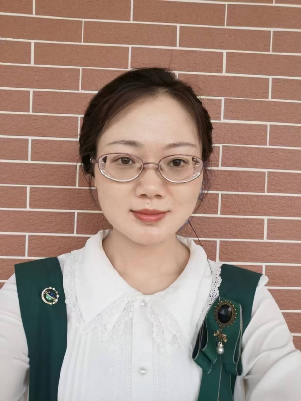 Lily的第一张照片--咸阳相亲服务中心