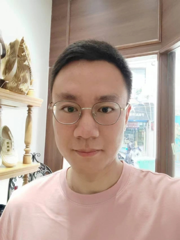 乐let的第一张照片--咸阳相亲服务中心