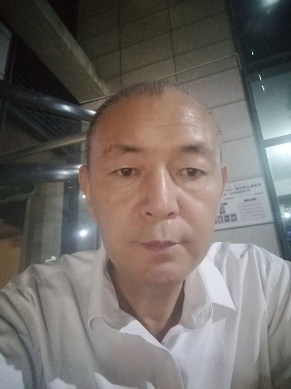 老李的第一张照片--咸阳相亲服务中心