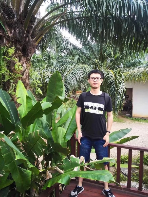 不走心的第一张照片--咸阳相亲服务中心