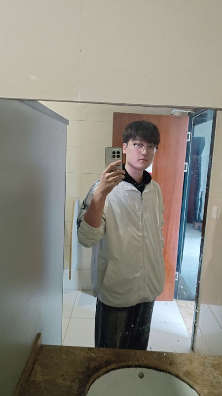 高大毛的第一张照片--咸阳相亲服务中心