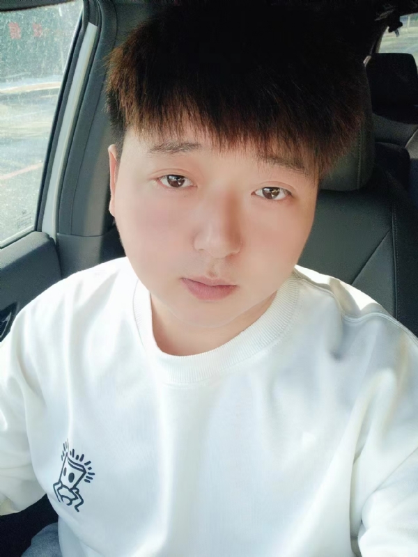 可乐加冰的第一张照片--咸阳相亲服务中心