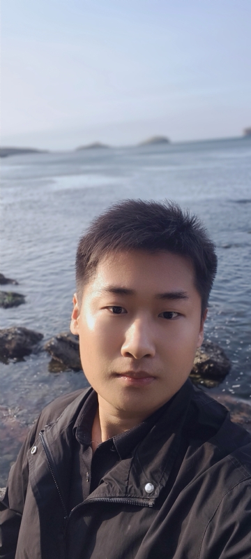 男大的第三张照片--咸阳相亲服务中心