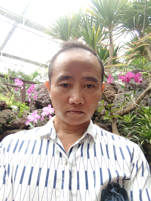 闲云盘鹤的第一张照片--咸阳相亲服务中心