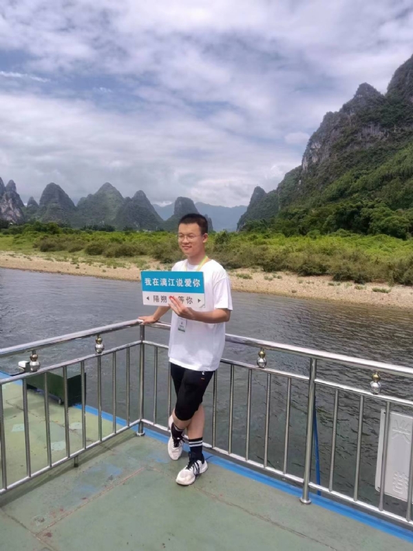 决胜时刻的第一张照片--咸阳相亲服务中心