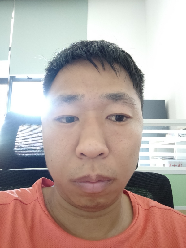 龚先生的第一张照片--咸阳相亲服务中心