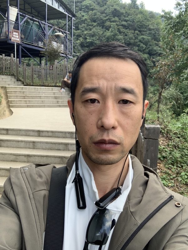 小林的第二张照片--咸阳相亲服务中心