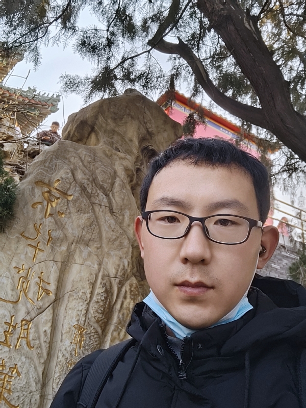 小徐要努力的第一张照片--咸阳相亲服务中心