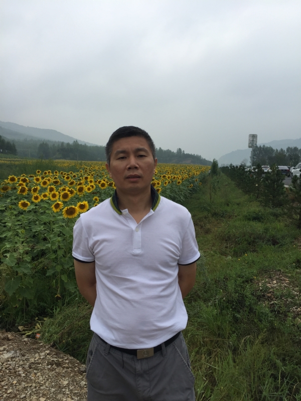 爱拼才会赢的大叔的第二张照片--咸阳相亲服务中心