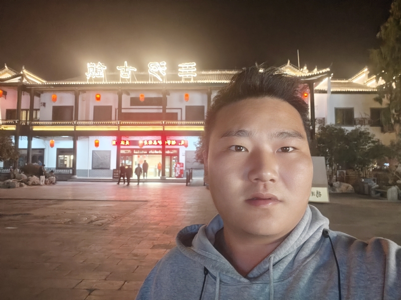 小鹿艾克的第一张照片--咸阳相亲服务中心