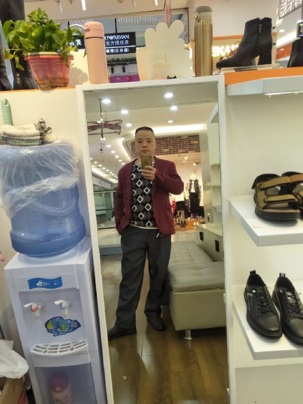 真诚征婚的第四张照片--咸阳相亲服务中心