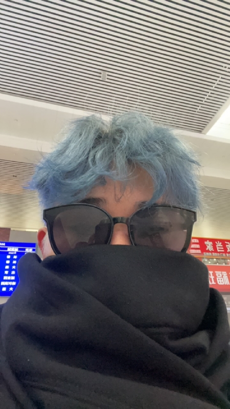 平行线的第一张照片--咸阳相亲服务中心