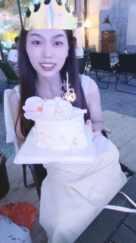 盛夏的第二张照片--咸阳相亲服务中心