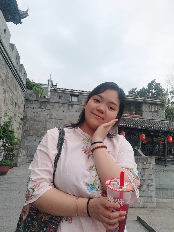 敏兮小沫的第二张照片--咸阳相亲服务中心