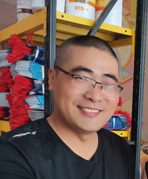 乐陶陶的第一张照片--咸阳相亲服务中心