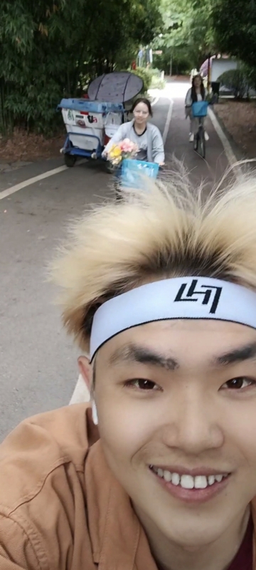 求安稳的第一张照片--咸阳相亲服务中心