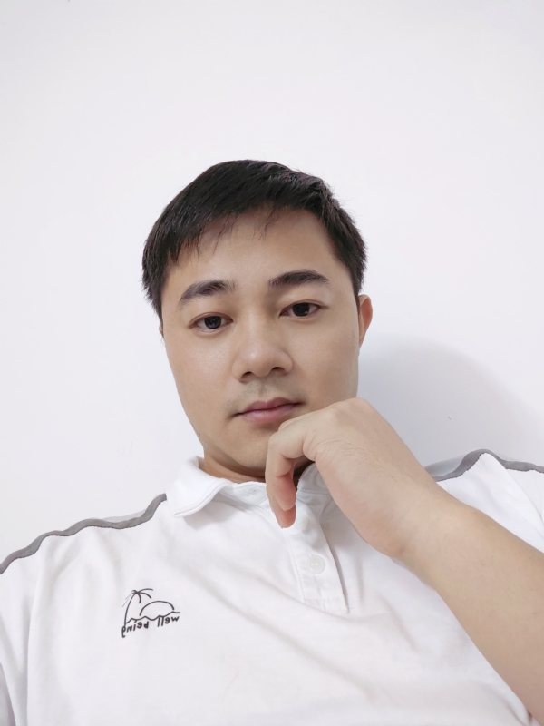 啊良的第一张照片--咸阳相亲服务中心