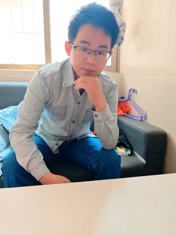 红尘一粟的第一张照片--咸阳相亲服务中心