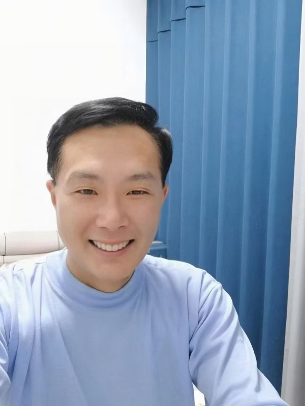 枫叶的第三张照片--咸阳相亲服务中心