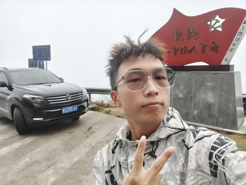 六十一的第一张照片--咸阳相亲服务中心