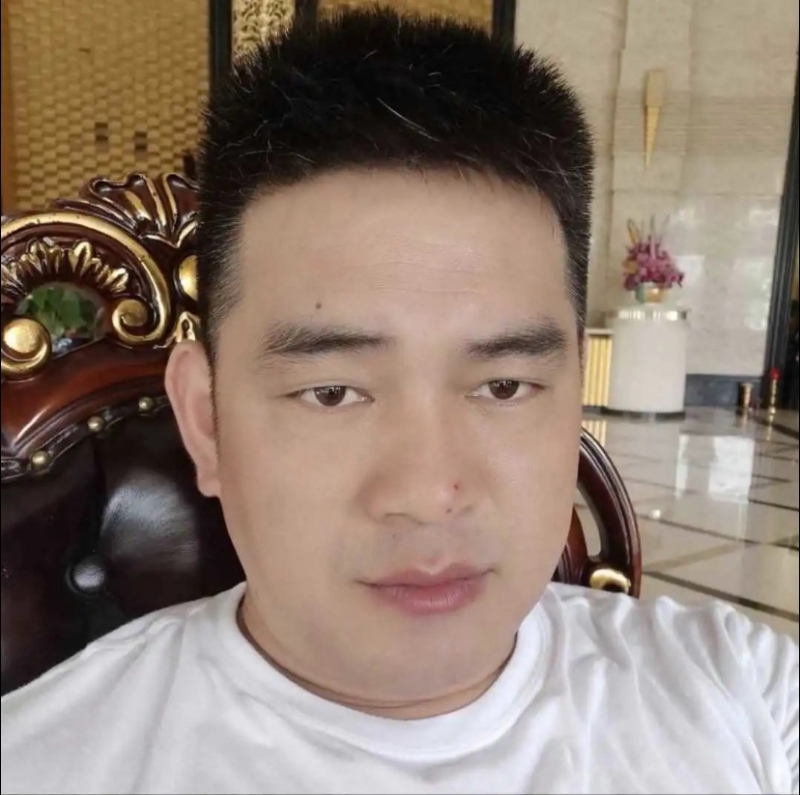 随风的第一张照片--咸阳相亲服务中心