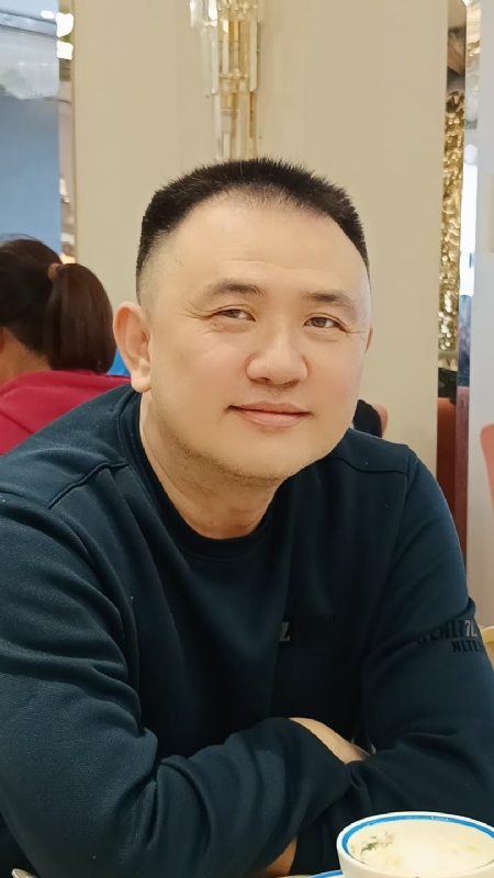 谁可相依的第一张照片--咸阳相亲服务中心