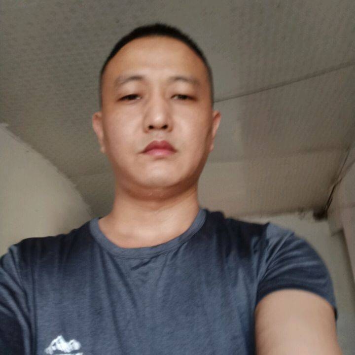 大庆小丁的第一张照片--咸阳相亲服务中心