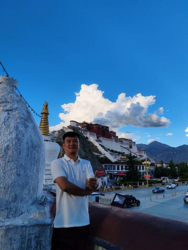 清风的第四张照片--咸阳相亲服务中心