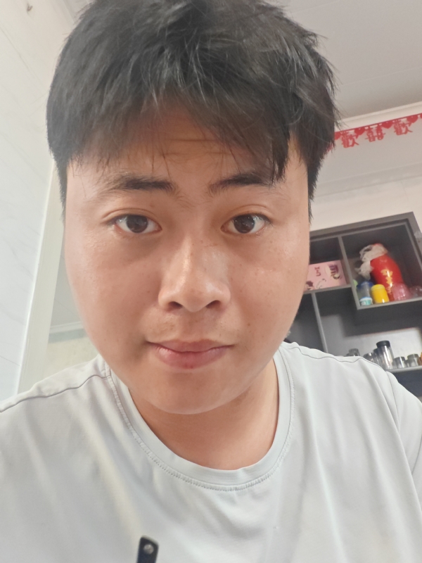 刘先生的第一张照片--咸阳相亲服务中心