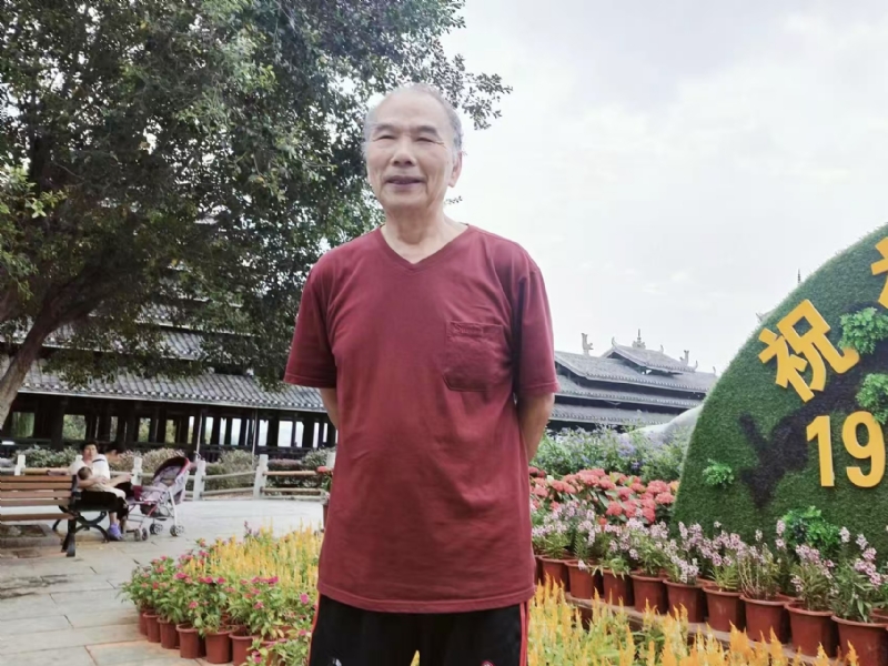 天星的第一张照片--咸阳相亲服务中心