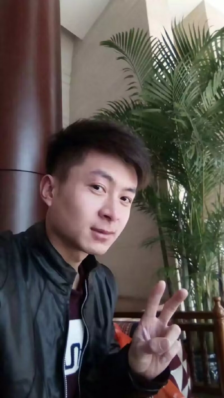 蓝锋的第一张照片--咸阳相亲服务中心