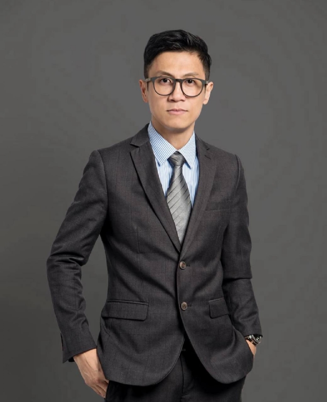 千帆过尽的第一张照片--咸阳相亲服务中心