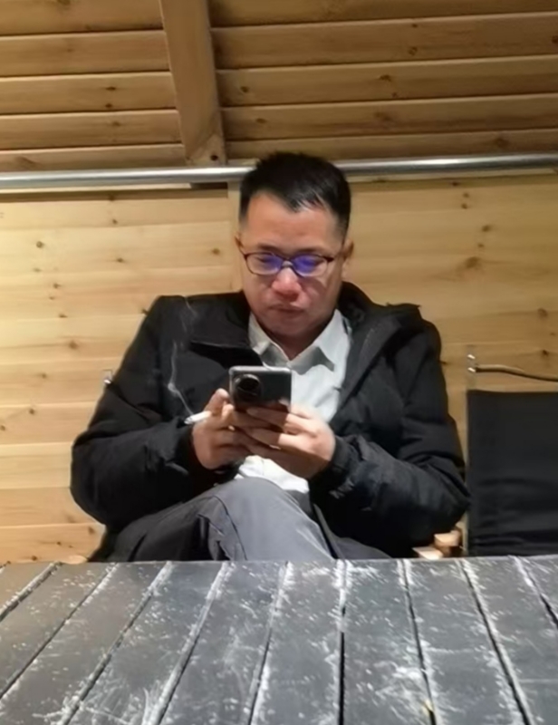 期待一个你的第四张照片--咸阳相亲服务中心