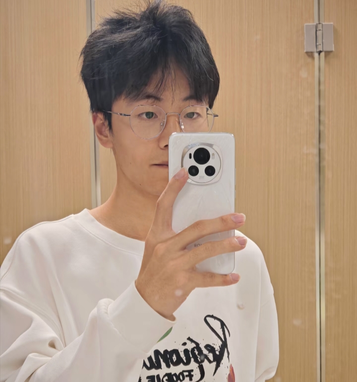 张浩博的第四张照片--咸阳相亲服务中心