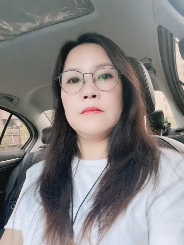 牡丹的第一张照片--咸阳相亲服务中心