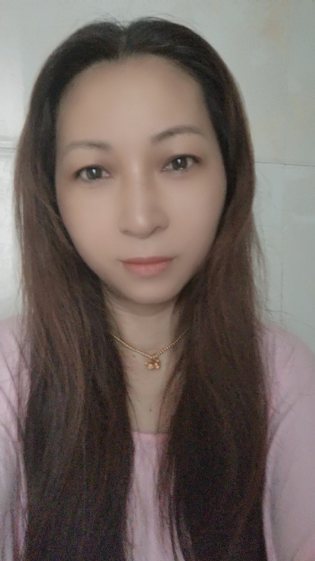 依依的第一张照片--咸阳相亲服务中心