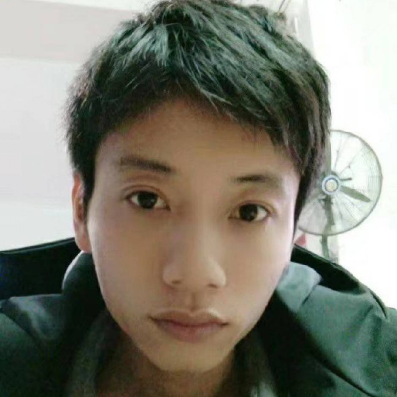 发呆的第一张照片--咸阳相亲服务中心