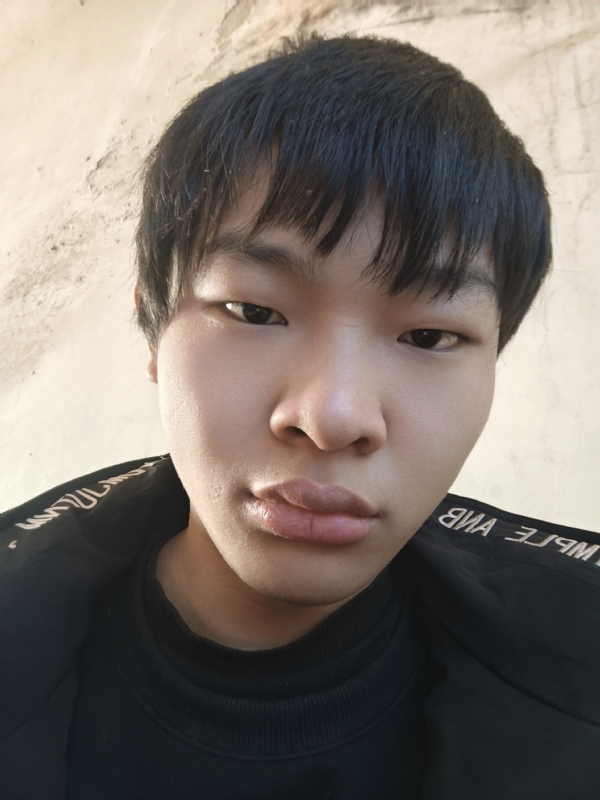 台子的第一张照片--咸阳相亲服务中心