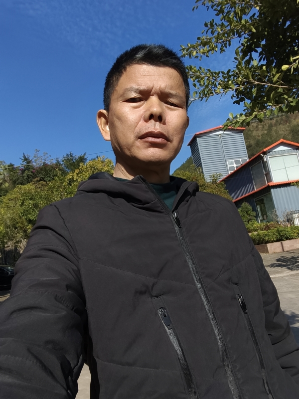 子午卯酉的第一张照片--咸阳相亲服务中心