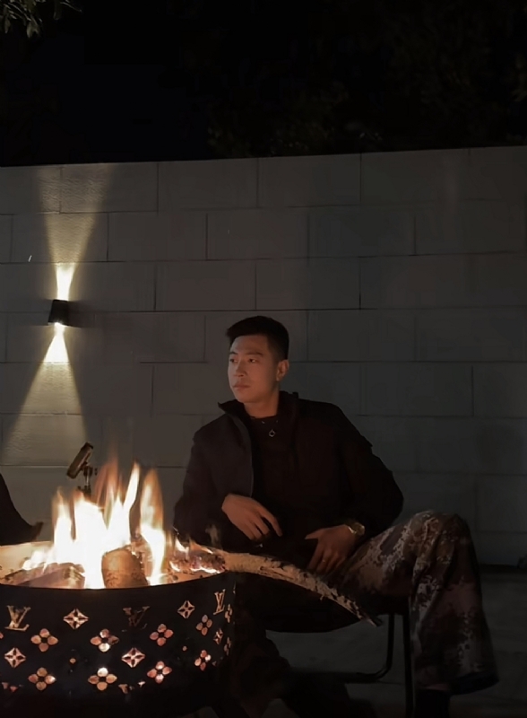 南风知我意的第一张照片--咸阳相亲服务中心