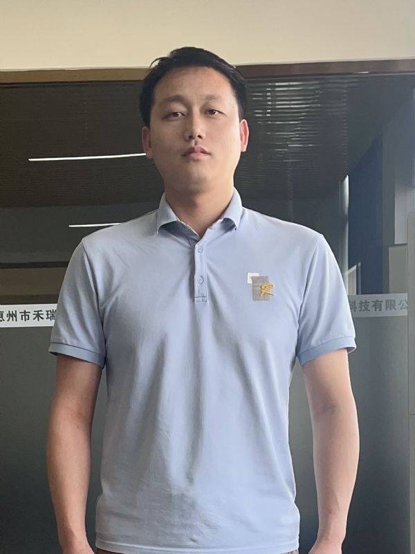 鹊桥的第一张照片--咸阳相亲服务中心