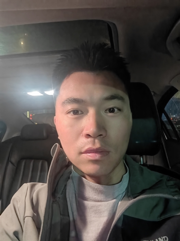 讲不出再见的第二张照片--咸阳相亲服务中心