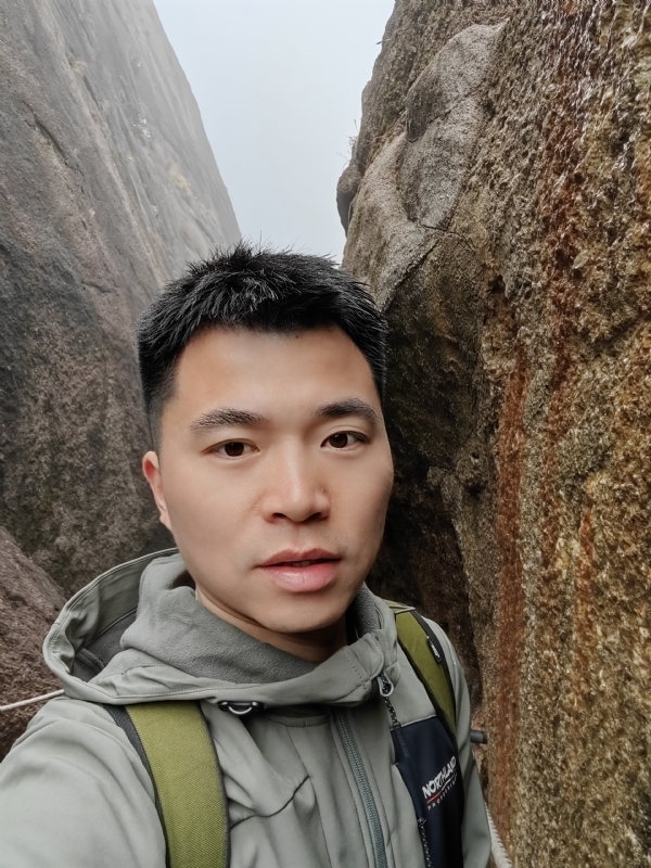 讲不出再见的第四张照片--咸阳相亲服务中心