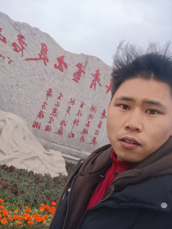 迎春的第一张照片--咸阳相亲服务中心