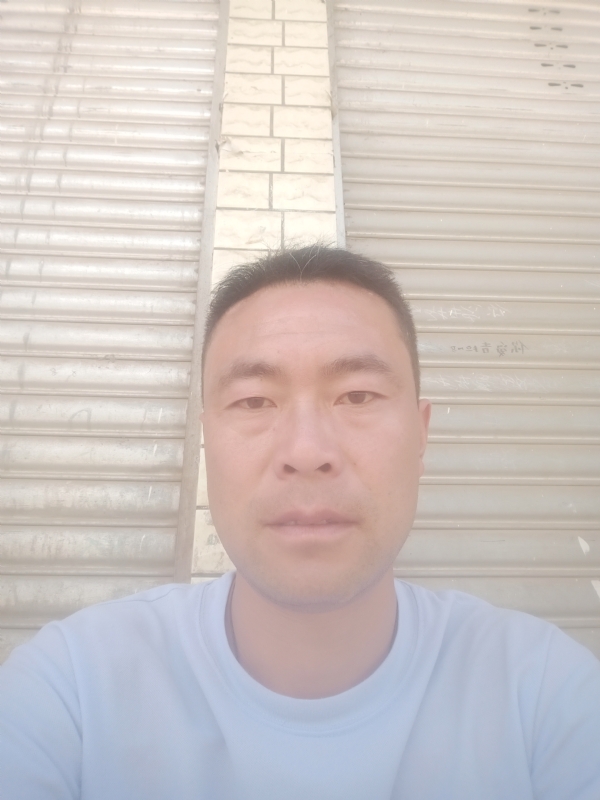 尘缘的第一张照片--咸阳相亲服务中心